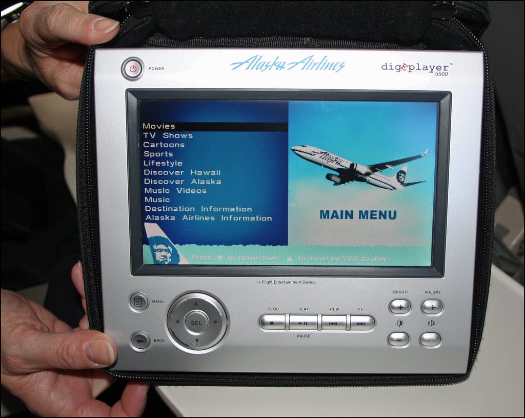 Alaska Airlines Back in the Sky: How a System Glitch Grounded an Entire Fleet and What It Means for Air Travel