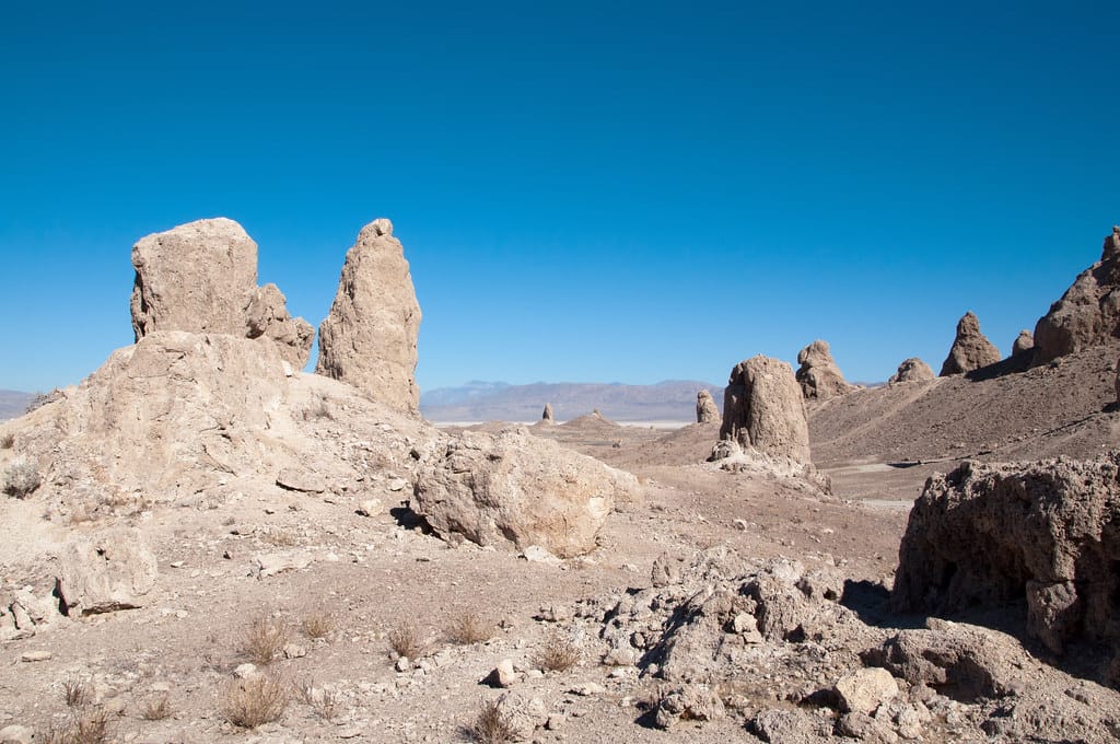 Ancient Space Rock Beyond Pluto Reveals Earth's Catastrophic Past