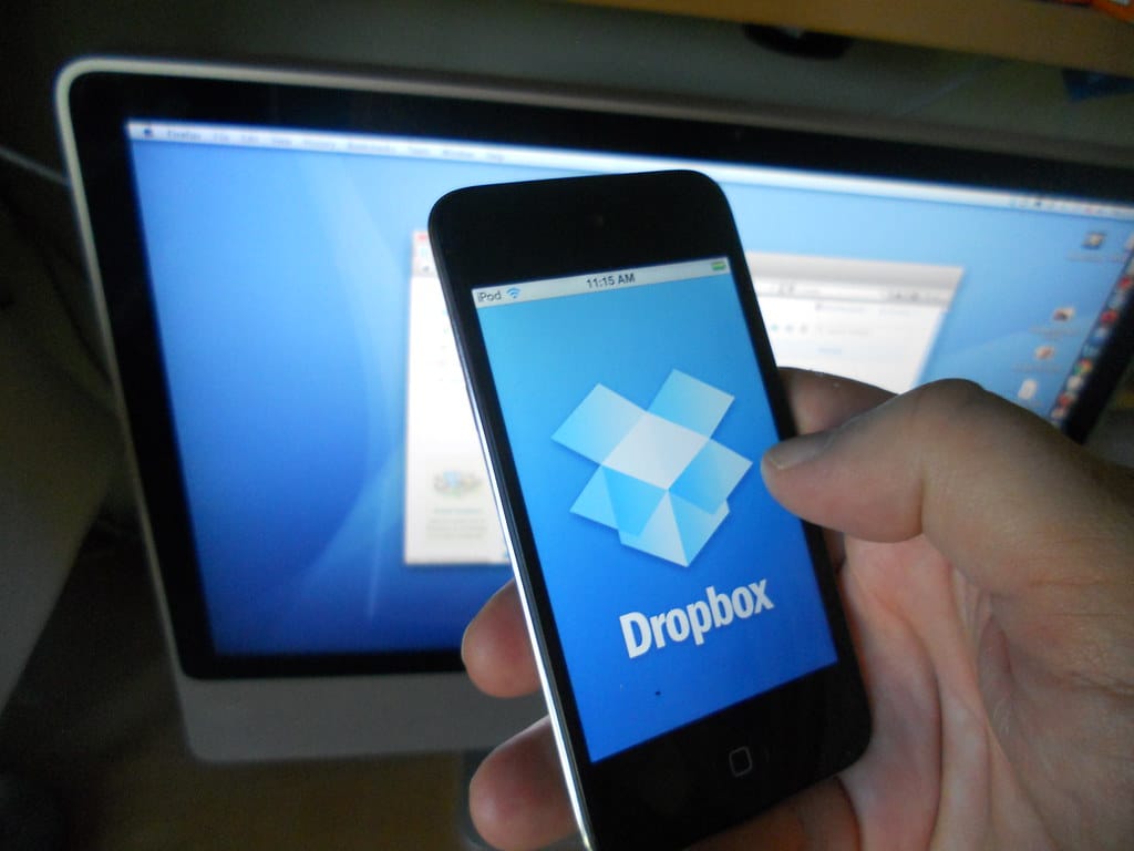 Dropbox Discontinues Password Manager, Leaving Users Scrambling for Alternatives