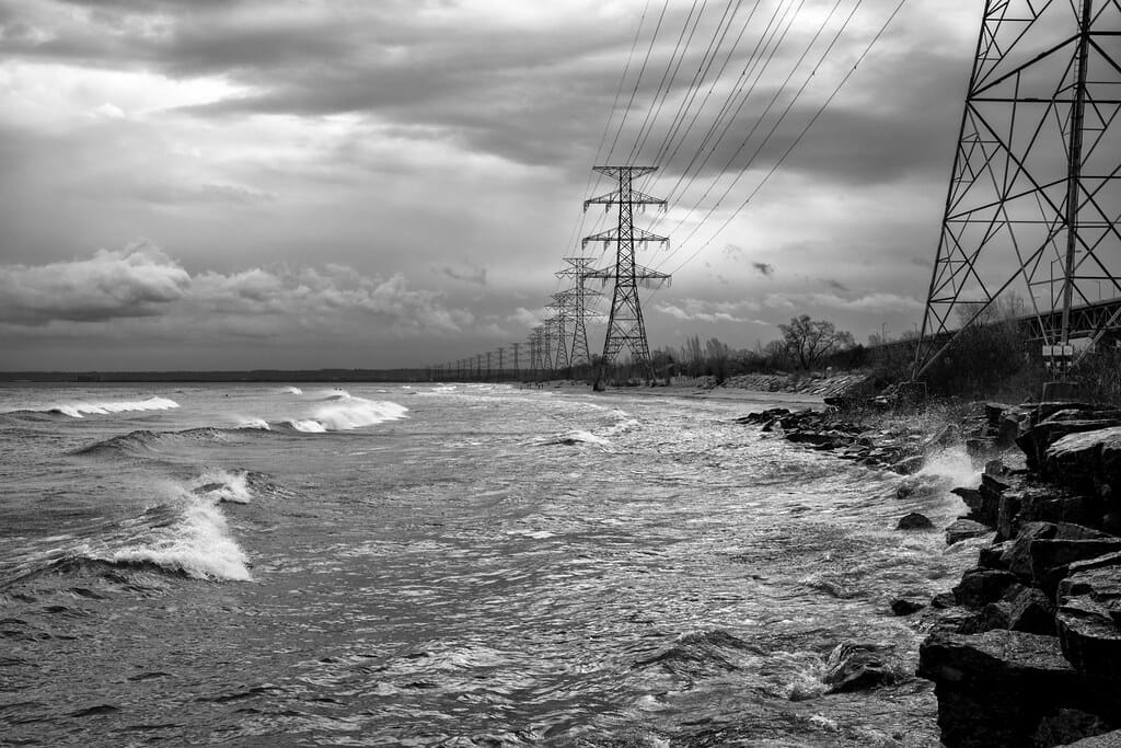 Ocean Power Renaissance: How Wave Energy Finally Caught Its Wave After a Decade of Innovation