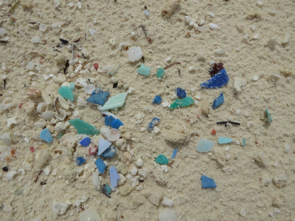 Revolutionary Breakthrough: Scientists Perfect One-Step Process to Convert Plastic Waste Into High-Quality Fuel
