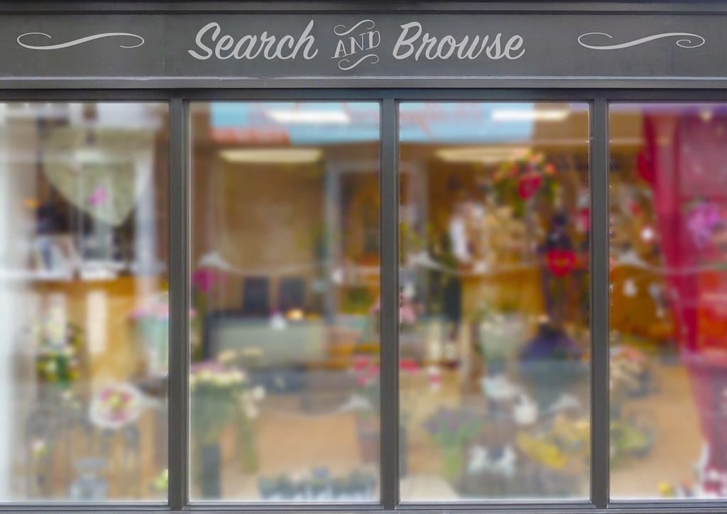 Sold on Walmart, Sent by Amazon: How Retail Giants Are Reshaping Online Shopping