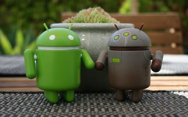 Google's Dark Mode Bug Haunts Android 16 Users for Months as Fix Awaits Next Pixel Drop