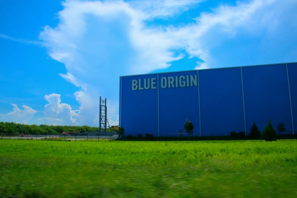 Blue Origin's New Glenn Faces Another Setback as Leadership Exodus Threatens Timeline