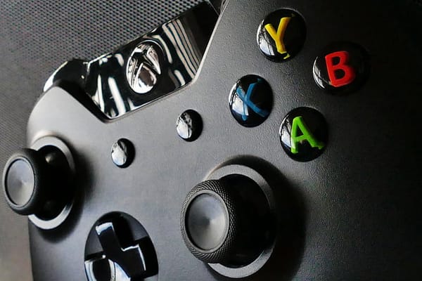 Microsoft's Gaming Revolution: The ROG Xbox Ally Could Change Handheld Gaming Forever
