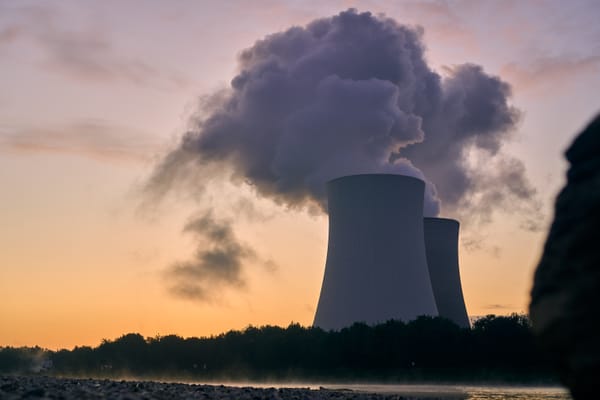 America's Largest Power Grid Faces Breaking Point as AI Boom Drives Unprecedented Energy Demand