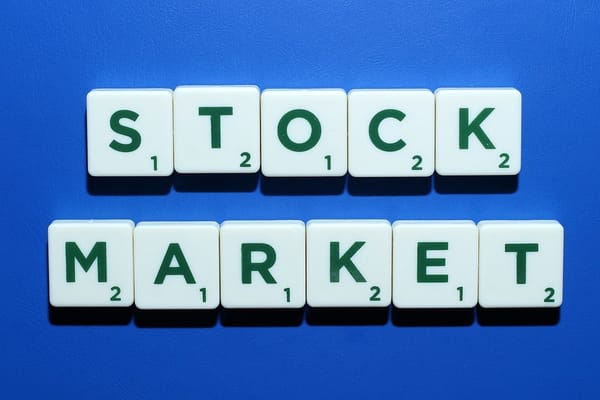 Robinhood's Stunning 160% Rally: Growth Story or Dangerous Gamble?