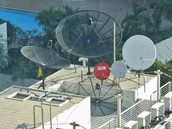 T-Mobile and SpaceX Launch Game-Changing Satellite Service, Bringing Cell Coverage to America's Dead Zones